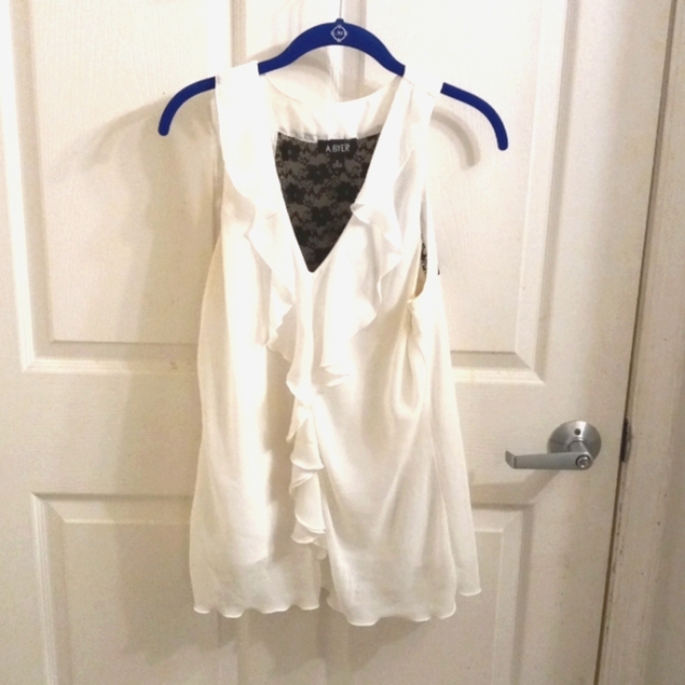 RUFFLE LA.Byer Ladies Small Sleeveless  Tank Top Pretty Versatile Holiday…